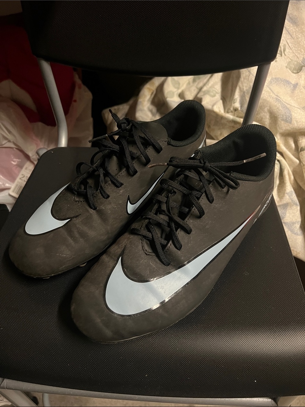 Nike Men’s Black Athletic Training Shoes with White Swoosh